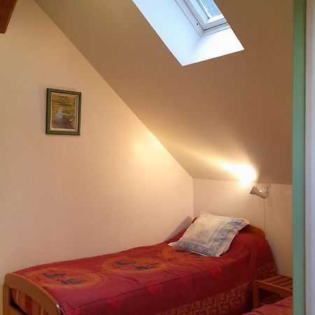 Gîte Aubigné-Racan, 5 pièces, 7 personnes - FR-1-410-156 Extérieur photo