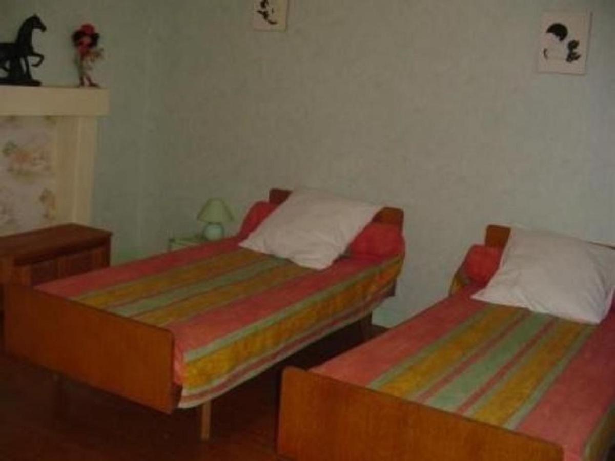Gîte Aubigné-Racan, 5 pièces, 7 personnes - FR-1-410-156 Extérieur photo